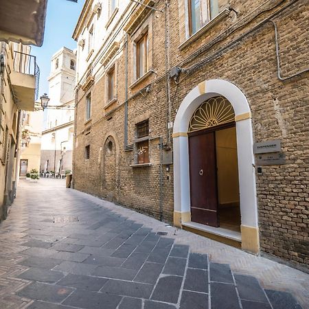 Dimora Fioravante Vasto Bagian luar foto
